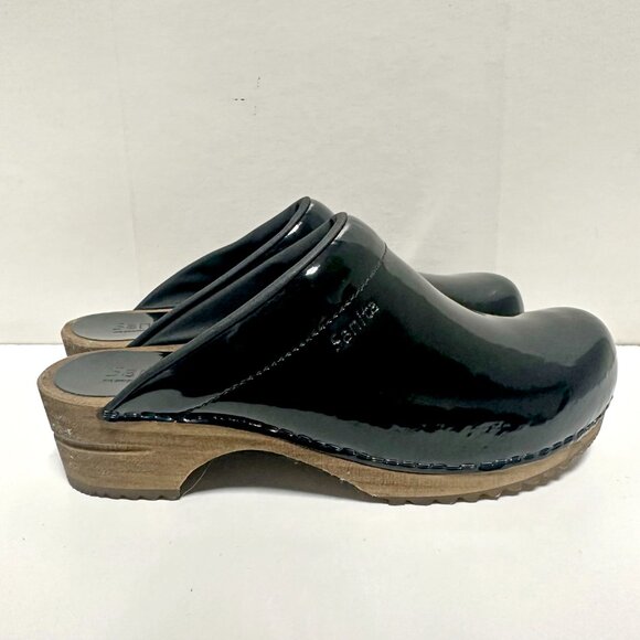 Sanita Black Women's Clogs - Picture 3 of 13